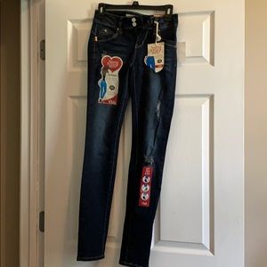 WannaBettaButt Jeans